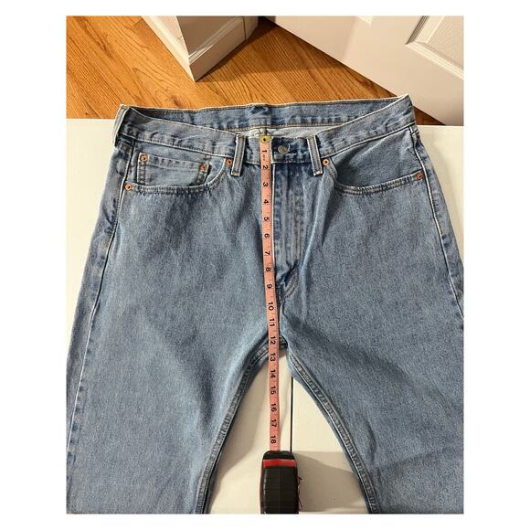 Levi’s 505 Regular Fit Men's Jeans Light Wash Denim Jeans 36x30 100% Cotton $70 - Picture 6 of 9